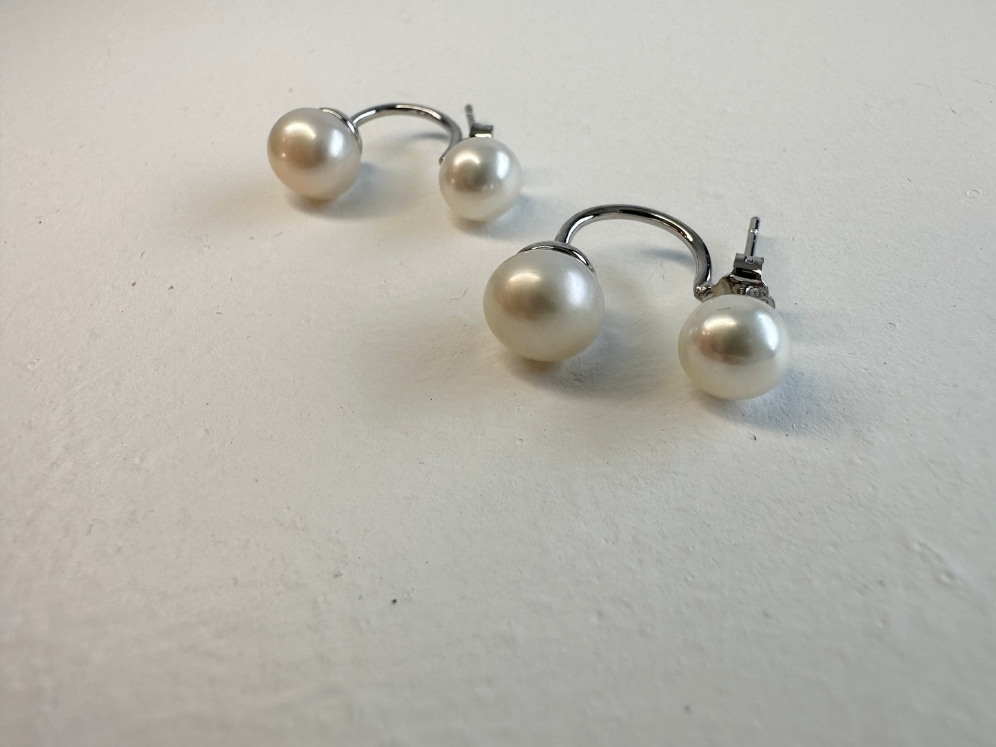 Double pearl Betty earrings