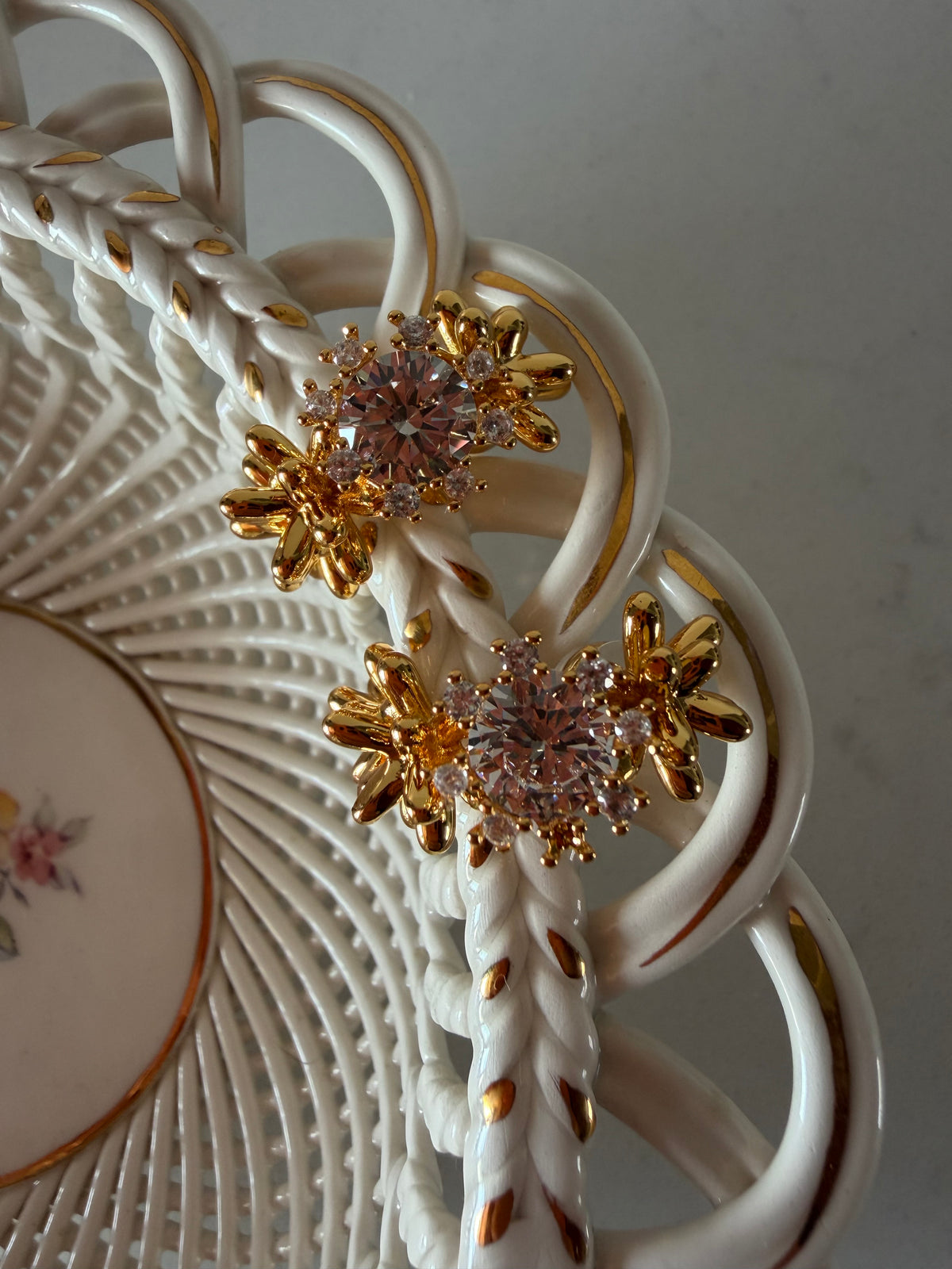 Carrie gold diamond hoop