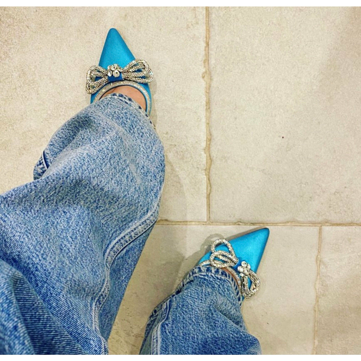 Bow heels ‘blue’