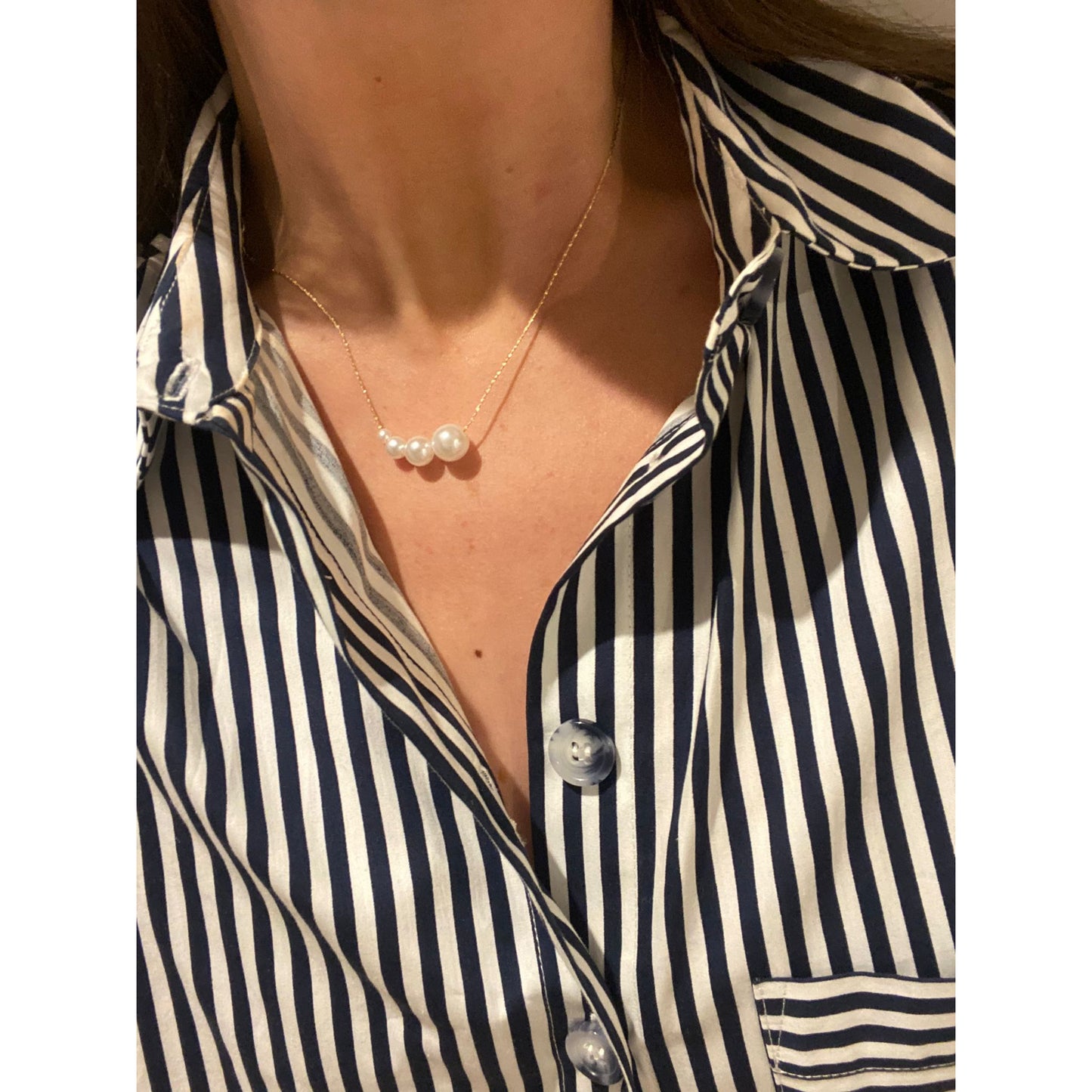 Silver pearl necklace