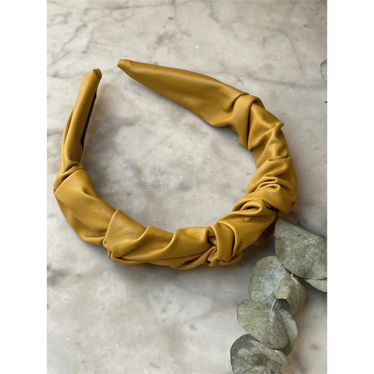 Matilda ‘mustard’