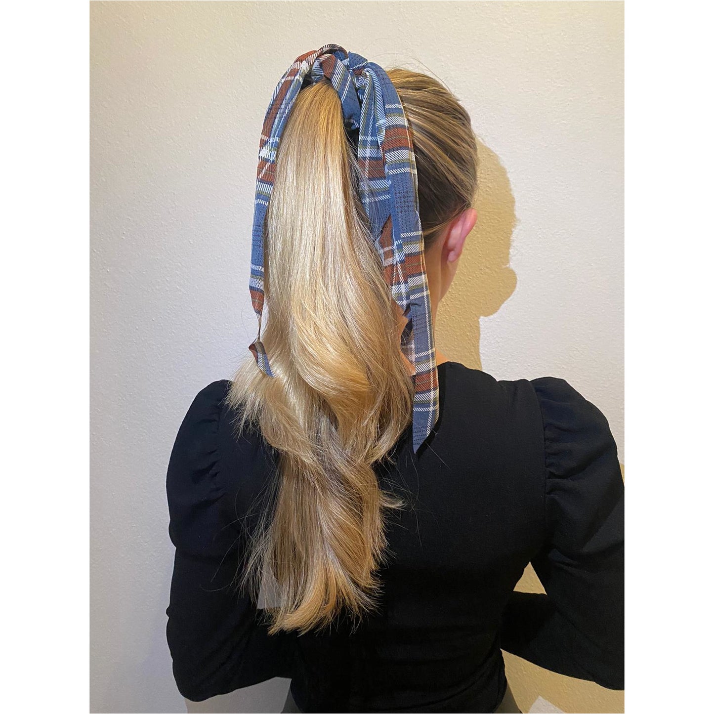 Checked long scrunchie