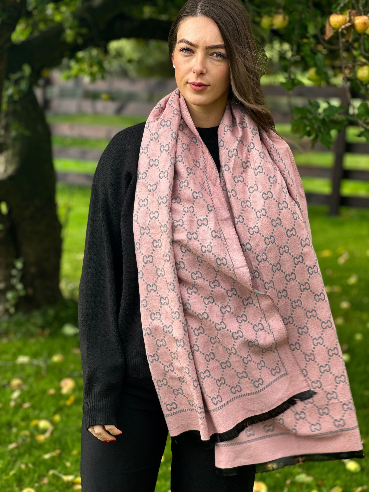 Gabriella scarf ‘pink&grey’