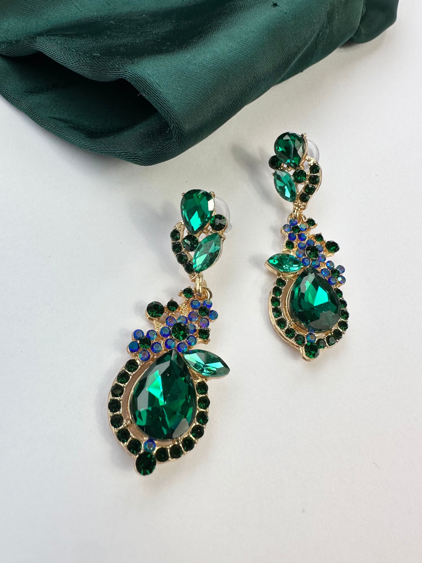 Emily emerald earrings