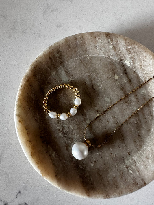 Gold beaded pearl ring