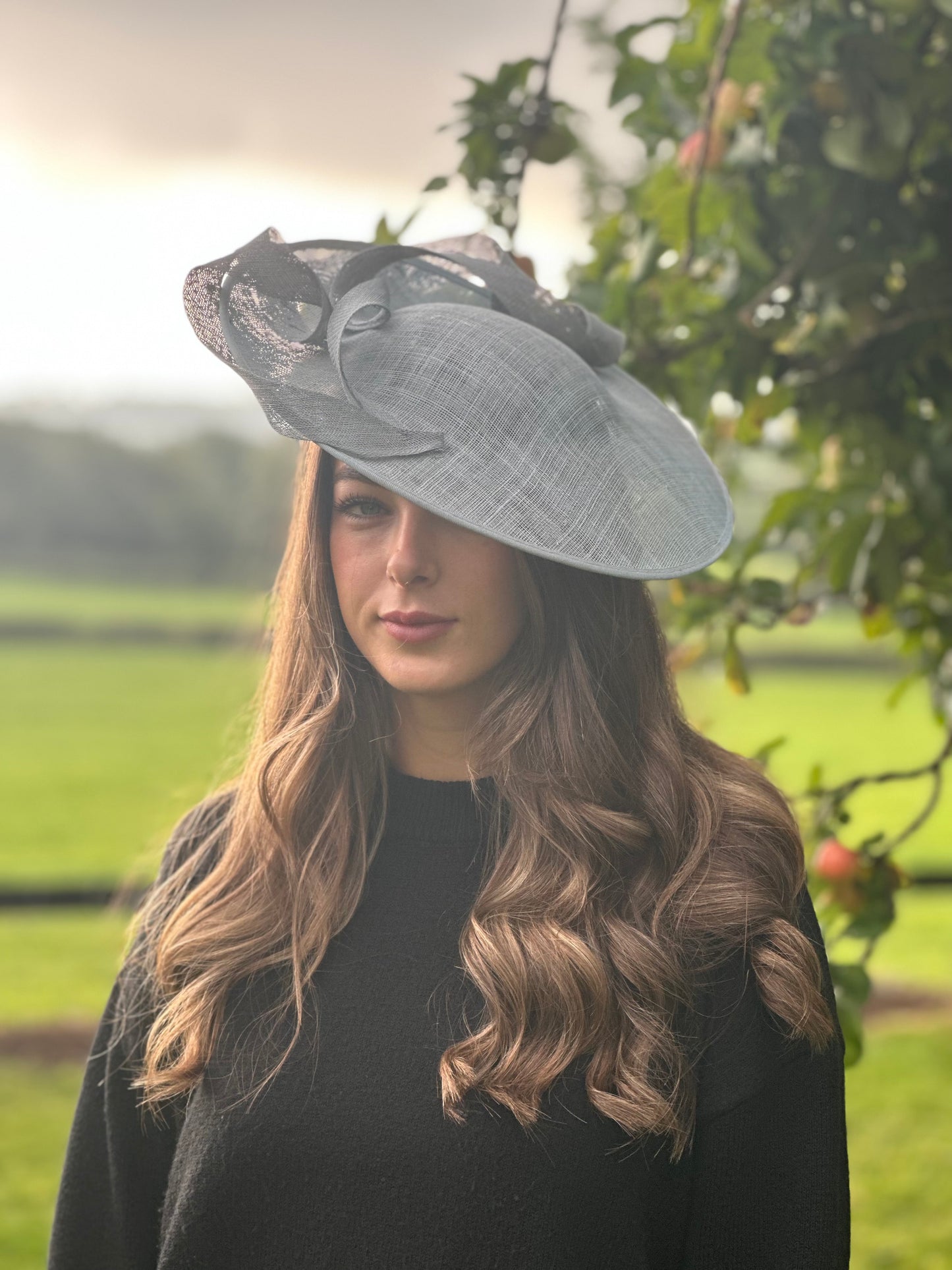 Grey swirl saucer headpiece