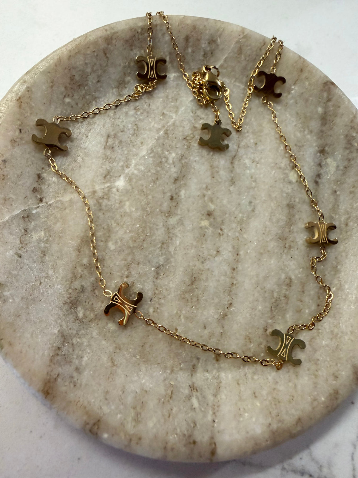 Callie necklace