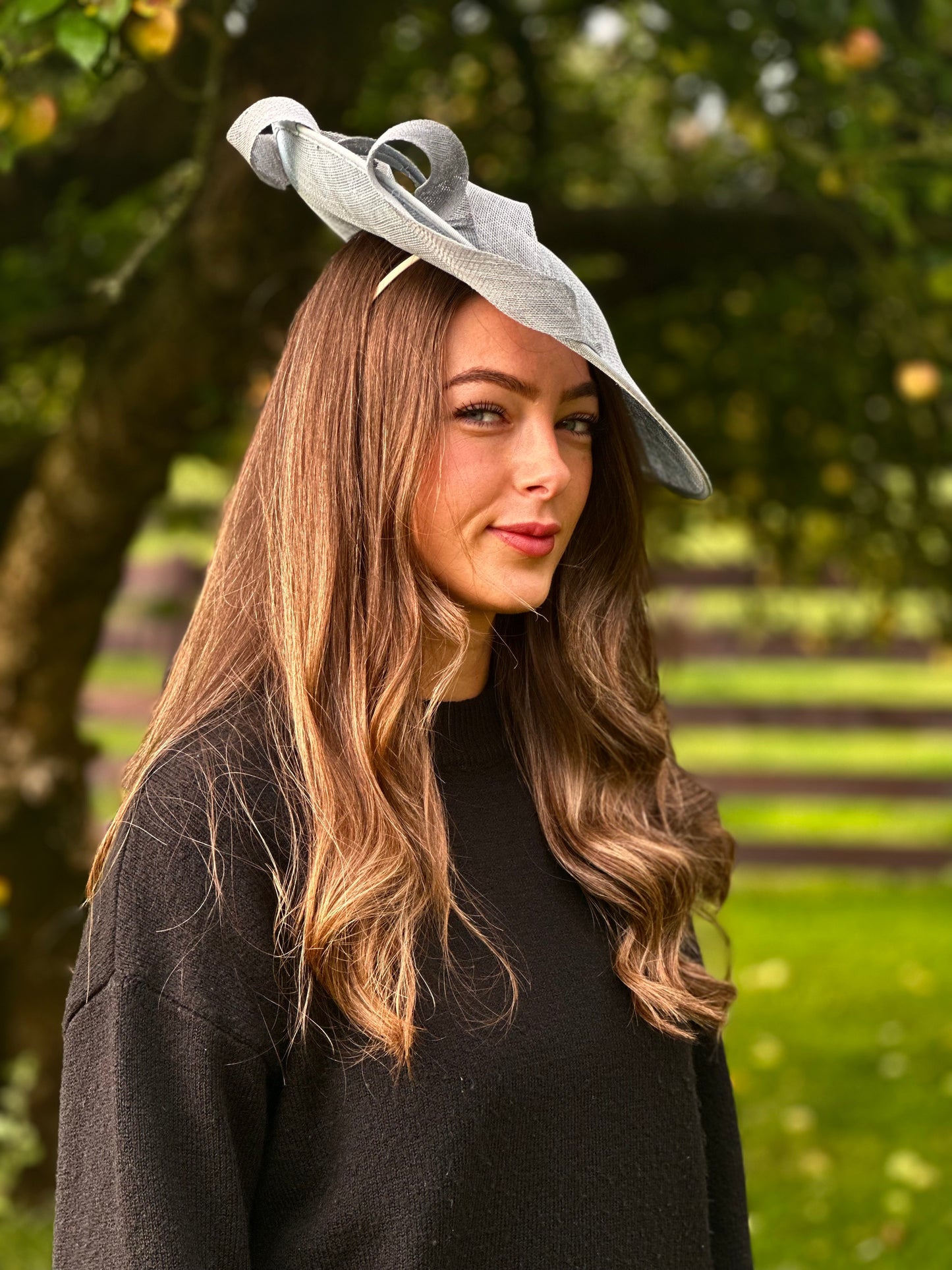 Grey swirl saucer headpiece