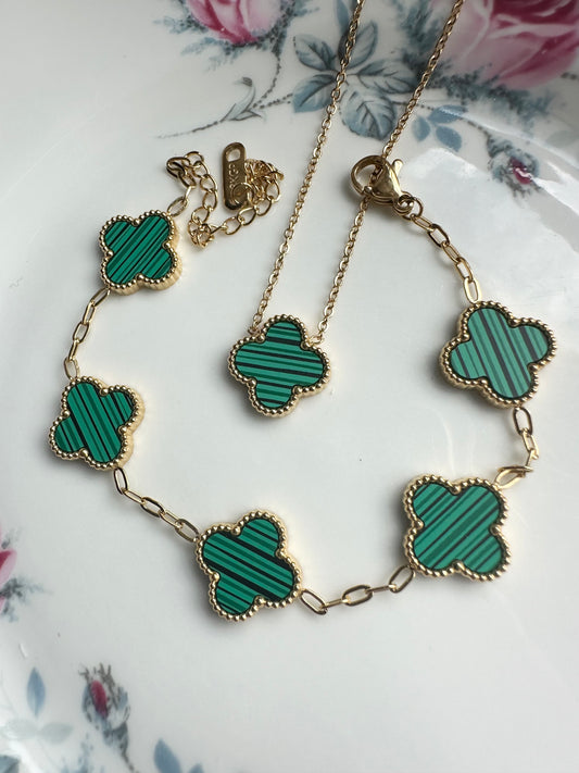 Emerald clover set