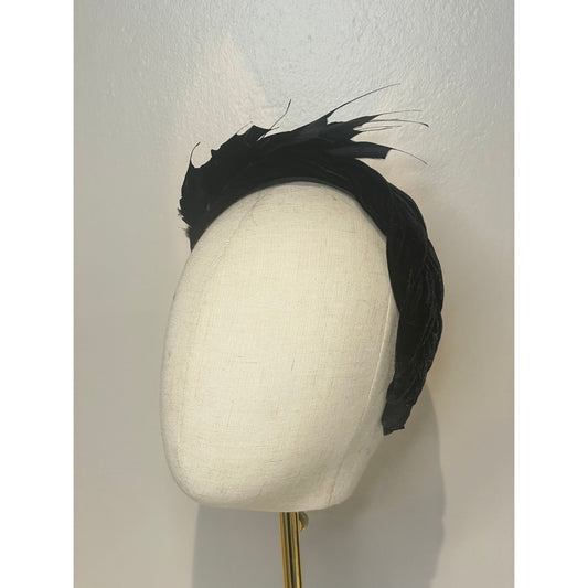 Plaited velvet black feather headband