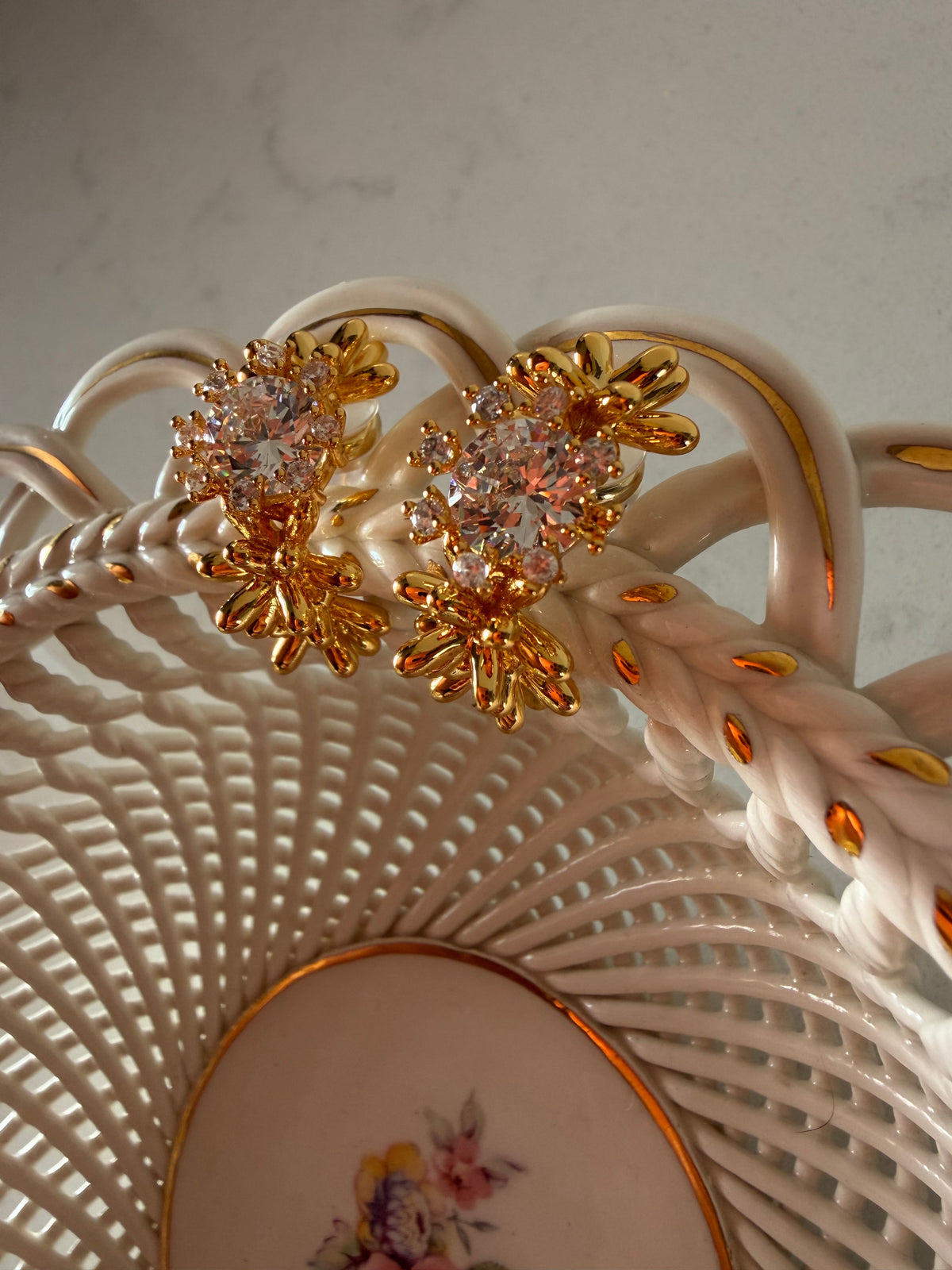 Carrie gold diamond hoop