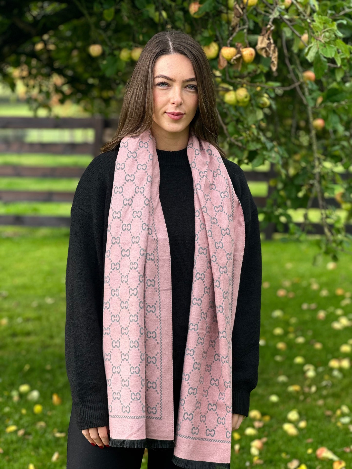 Gabriella scarf ‘pink&grey’