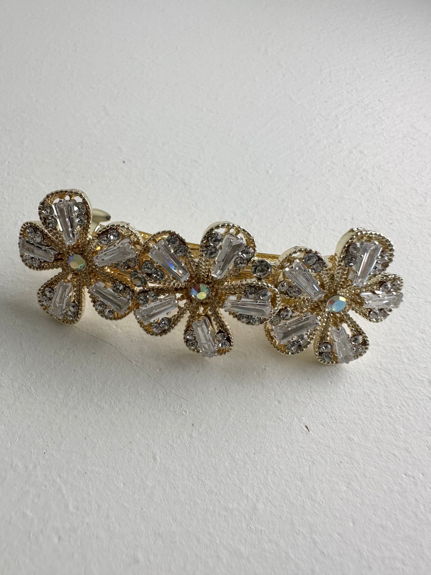 Flower hair clip