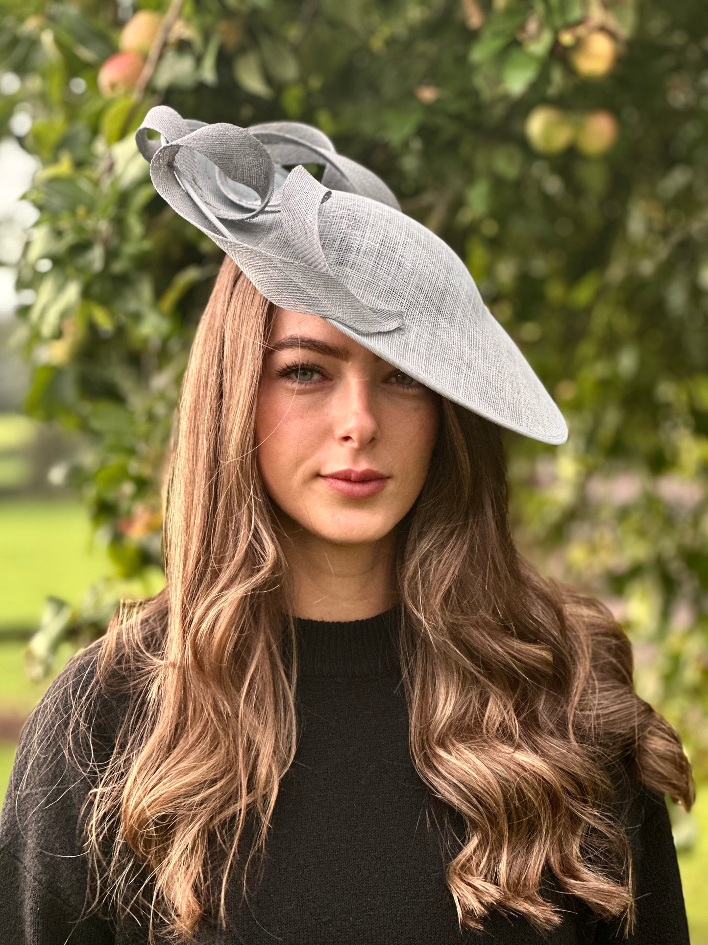 Grey swirl saucer headpiece