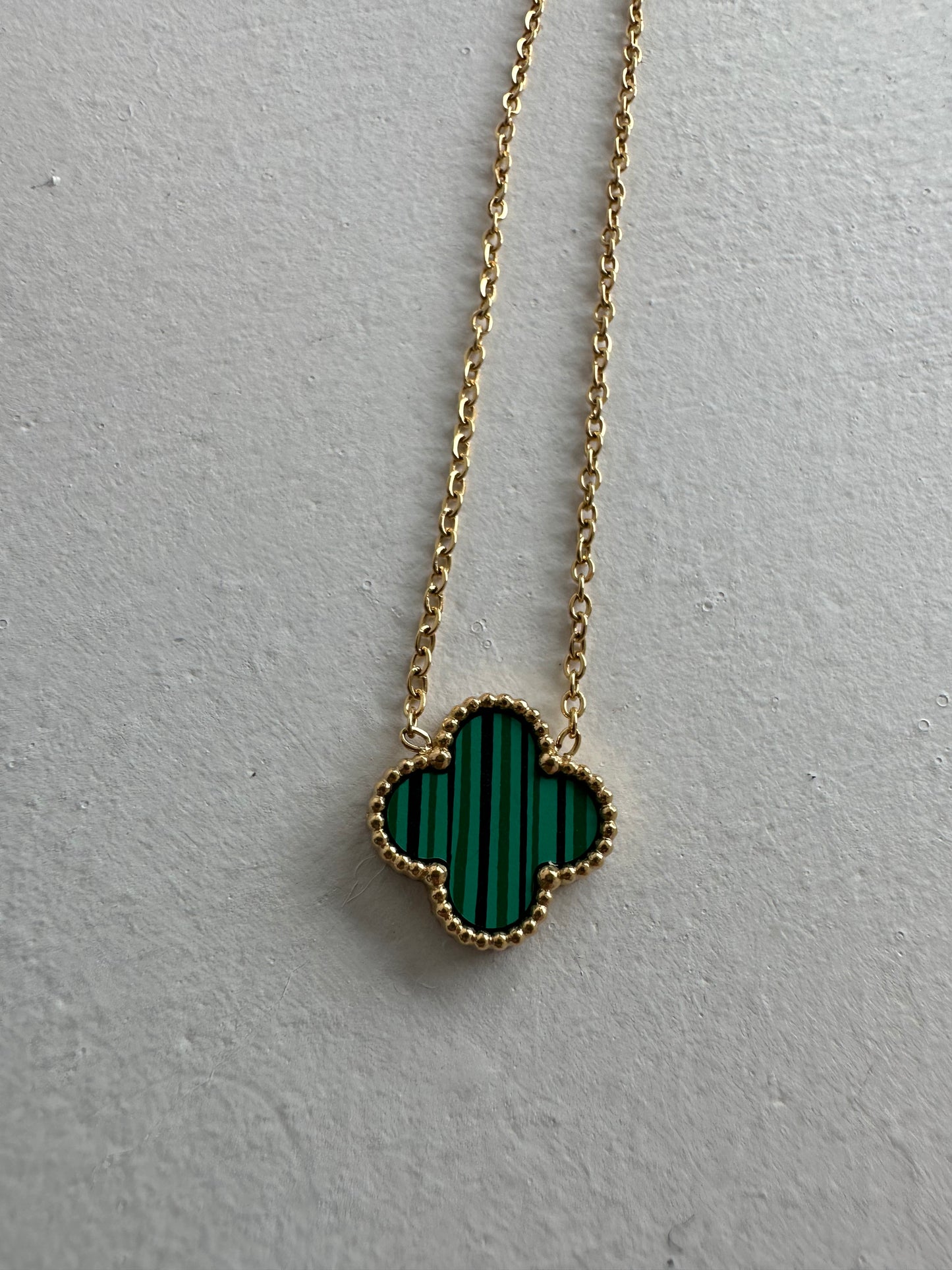 Emerald clover necklace