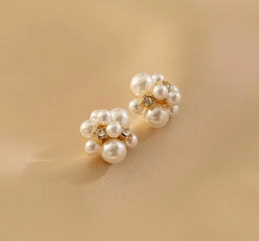 Emma Pearl cluster earrings