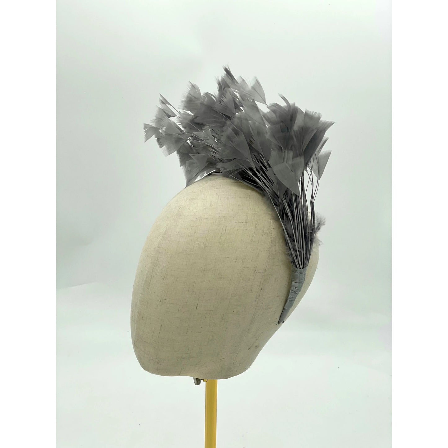Emma feathered headband ‘grey’