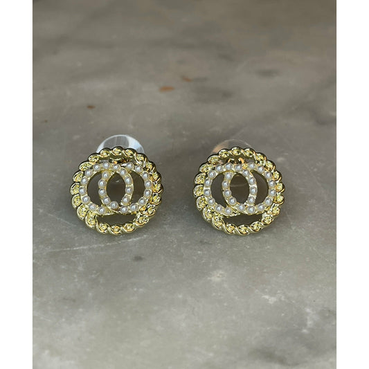 Clare pearl earrings