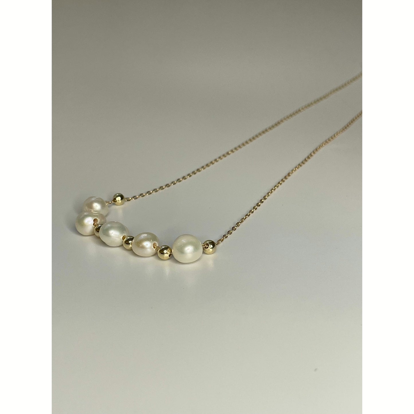 Paula pearl necklace