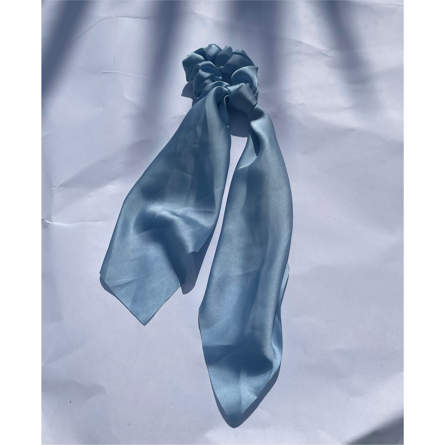 Silk scrunchie pale blue