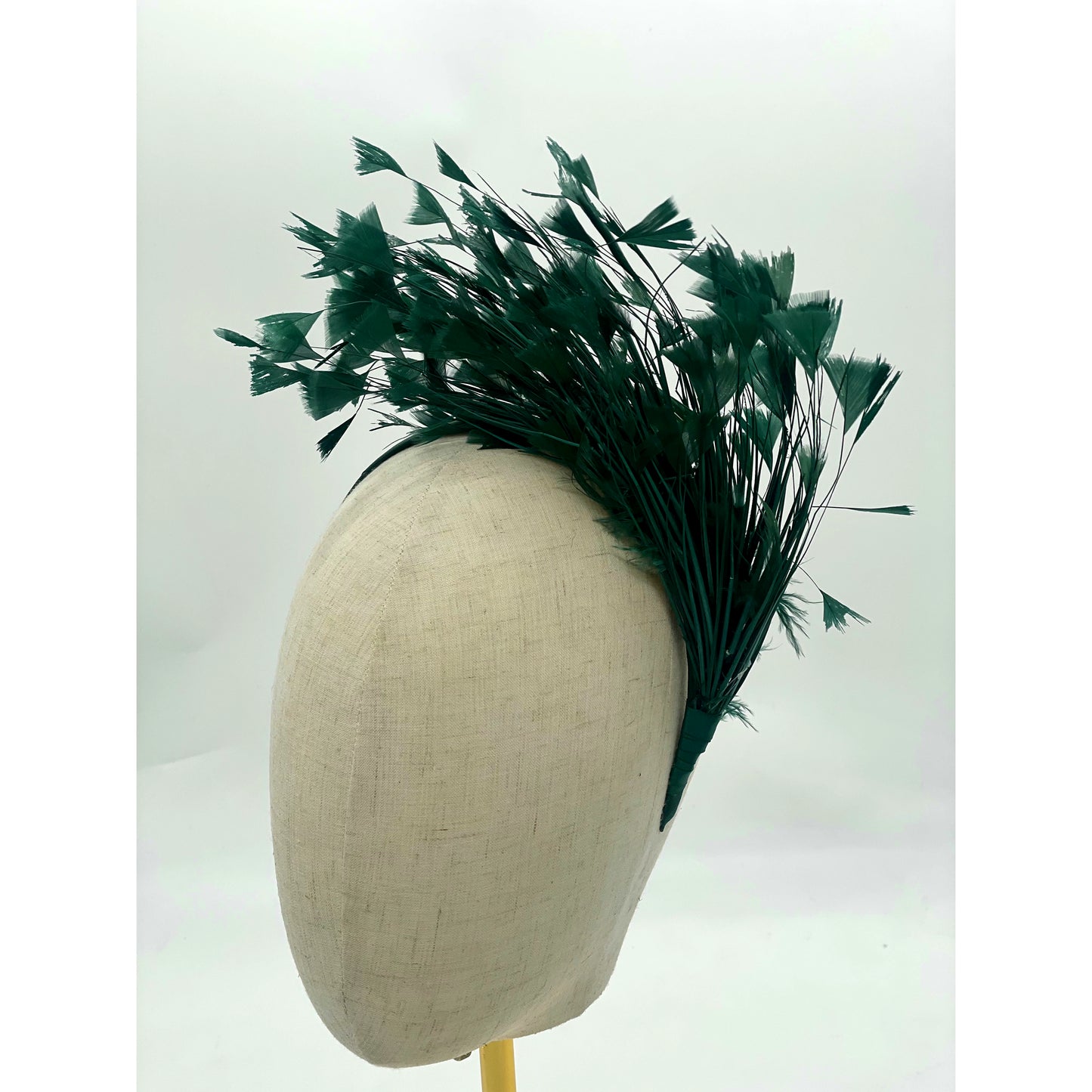Emma feather headband ‘emerald’
