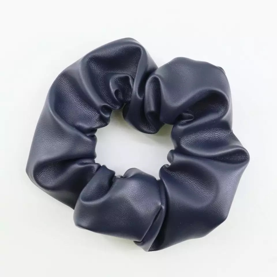 Leather Scrunchie “Navy”