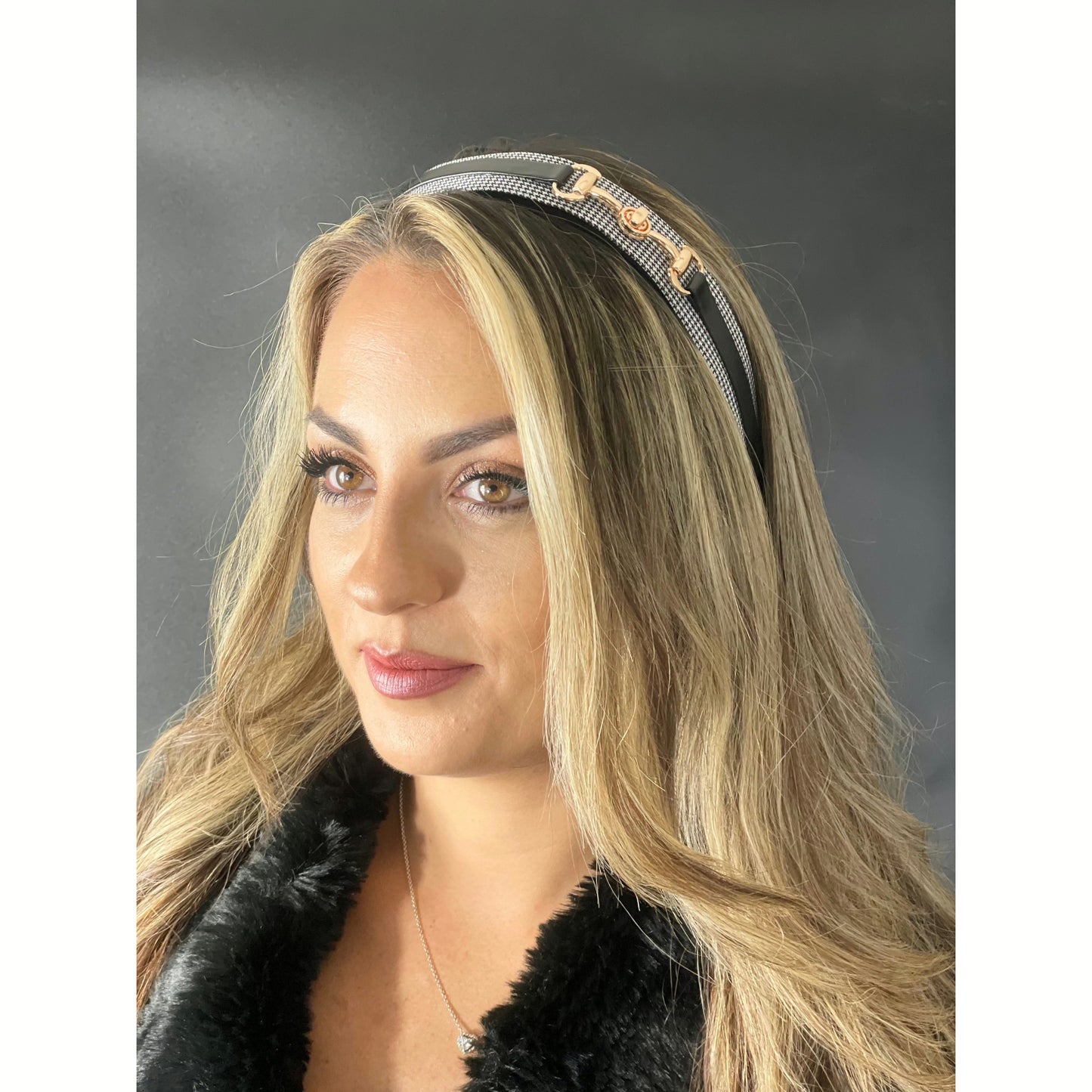 Houndtooth snaffle headband