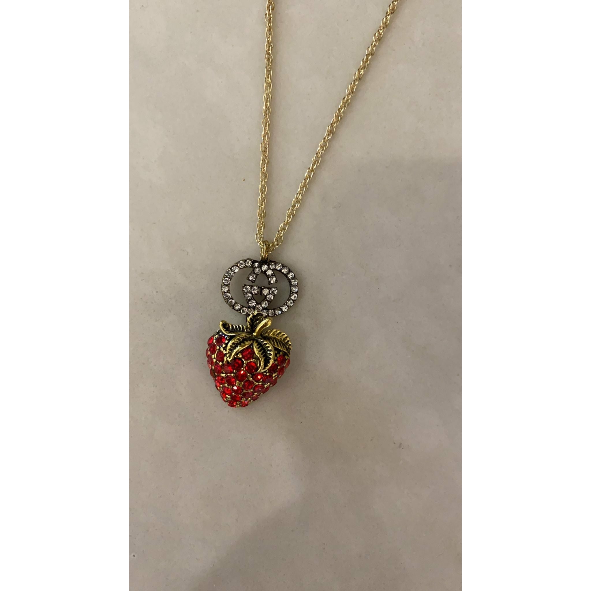 Gucci deals strawberry necklace