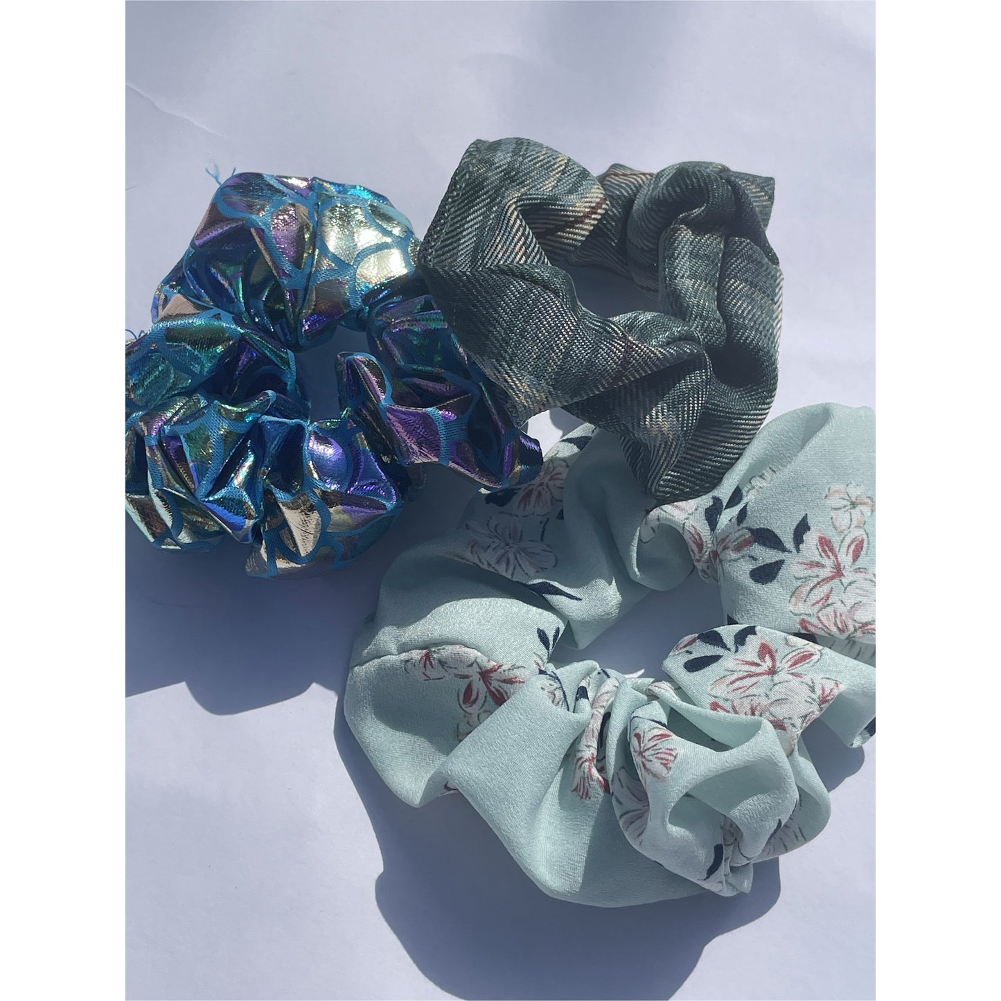 Set of three scrunchies ‘blue/green’