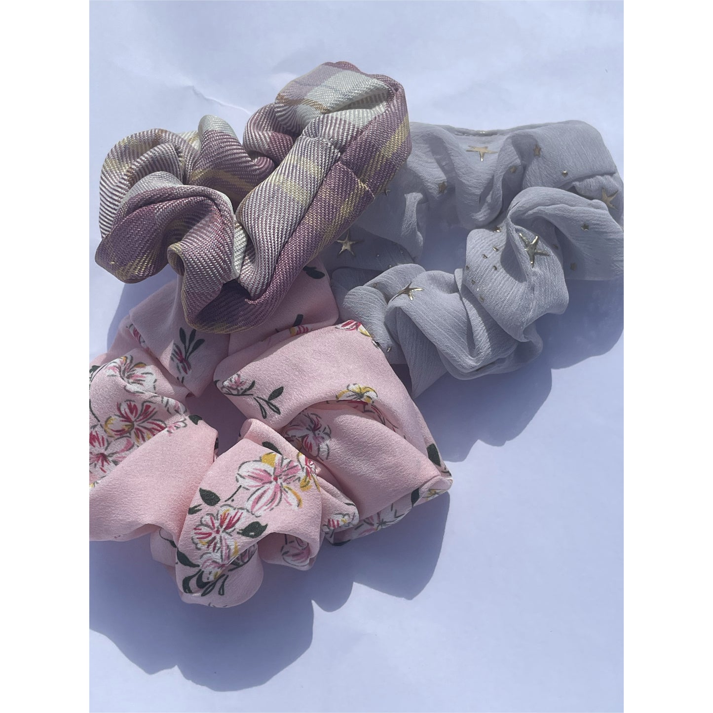 Pink set of three scrunchies